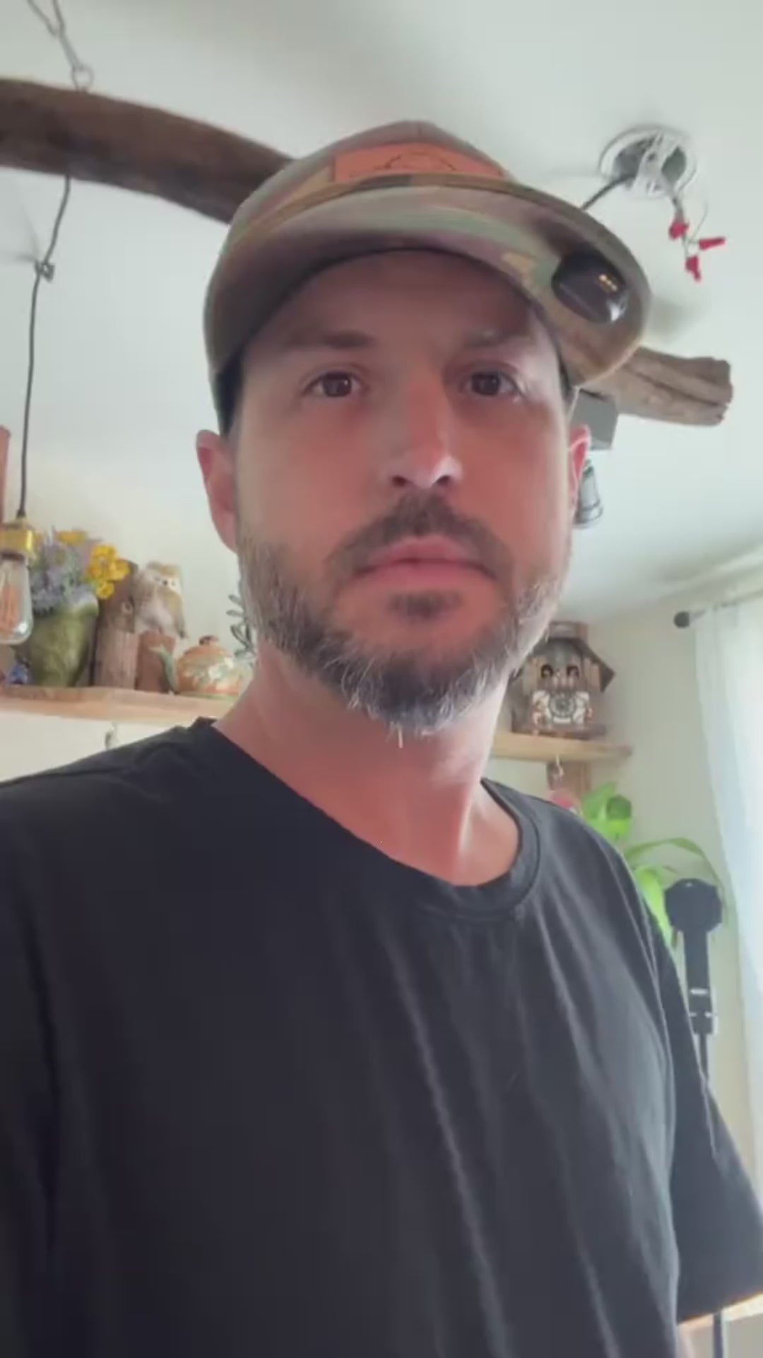 Skidex™ Roach Repellent video